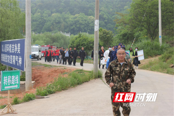 祁阳县潘市镇：常“演”常“练”确保安全度汛444_副本.png