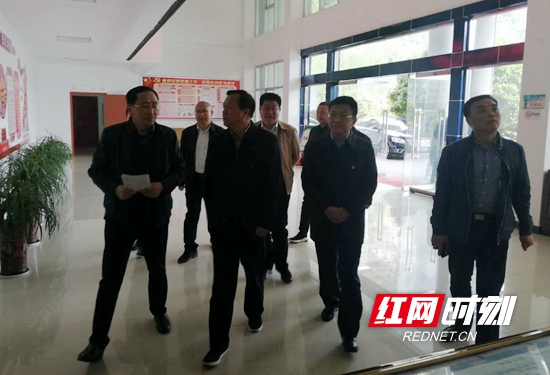 在区人民检察院调研.jpg