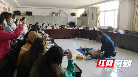 微信图片_20200417092400.wm.jpg 微信图片_20200417092400.wm.jpg