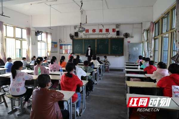 4ec9e8eeb499b9b9c6826bb11b06a39_副本.jpg