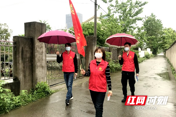 志愿者治安巡逻_副本.jpg