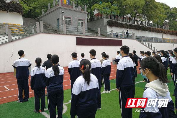 图片4.jpg 图片4.jpg