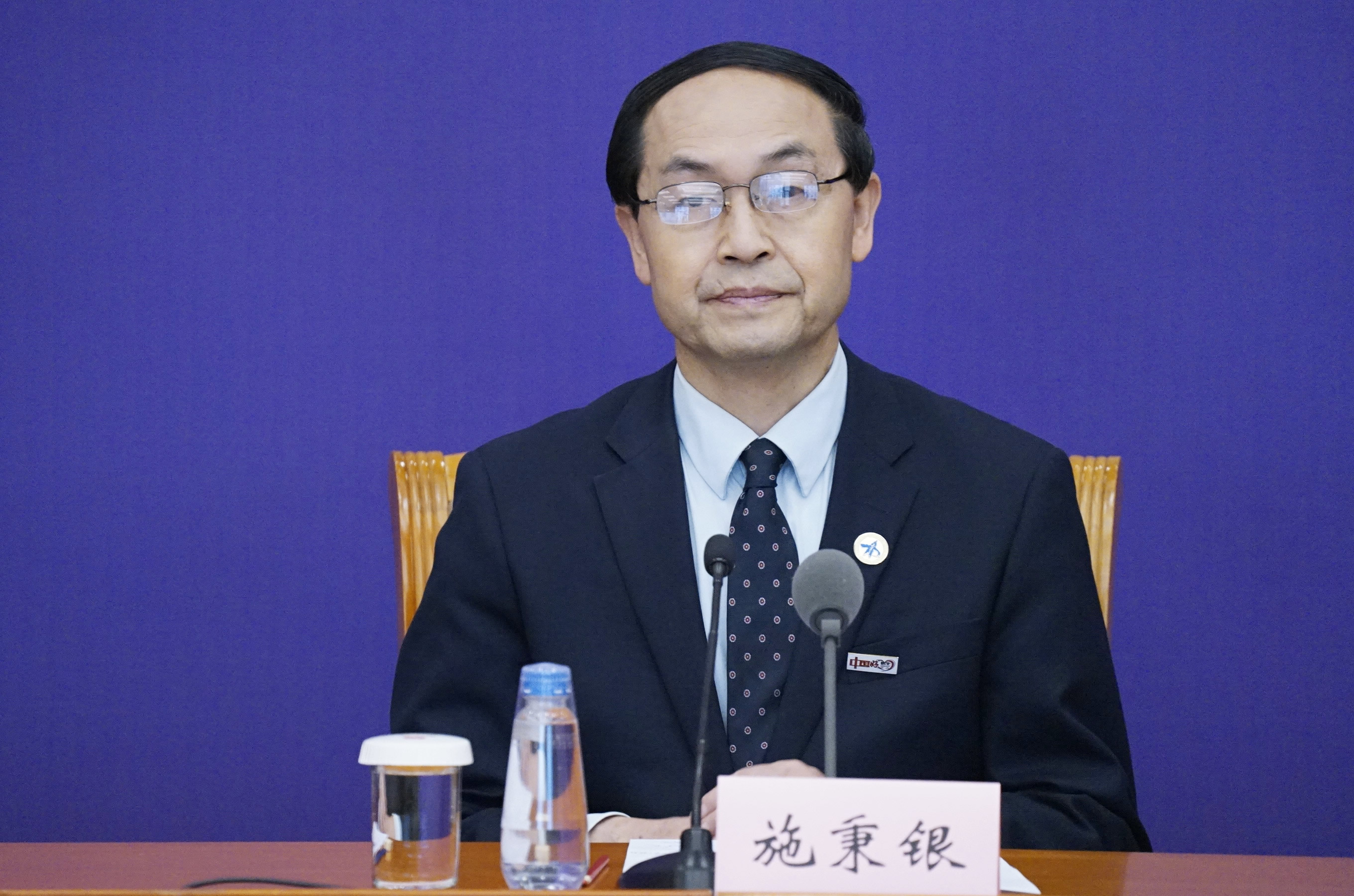 施秉银在发布会上 央视网记者 刘亮 摄