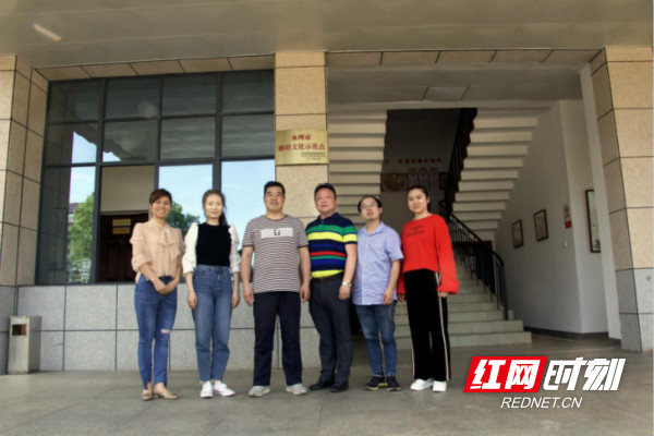 图片42_meitu_39.jpg