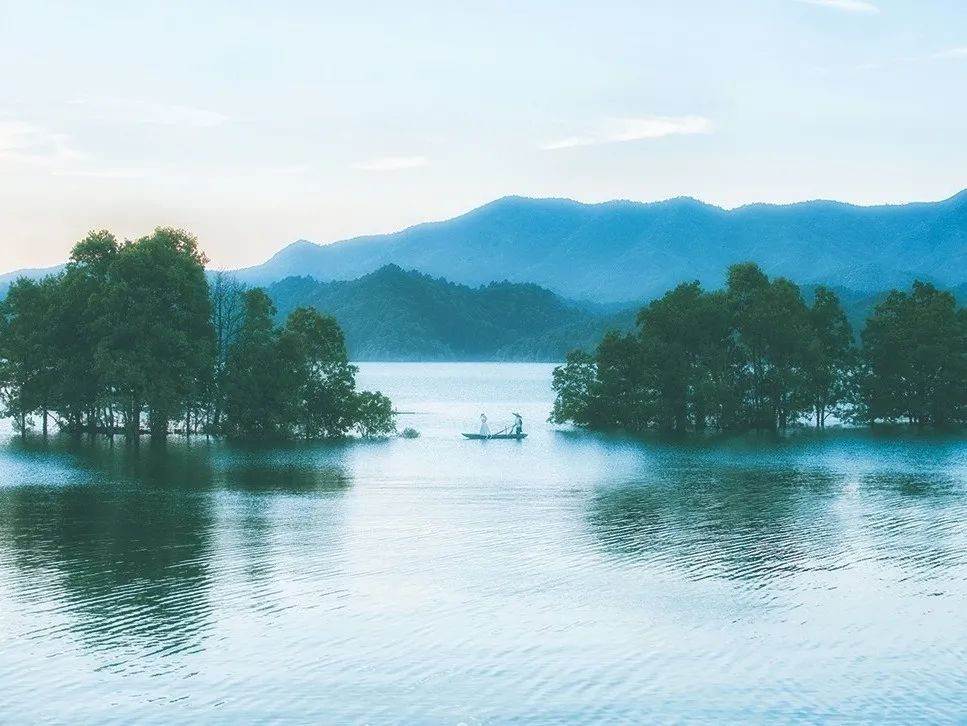 官庄平湖景点之一龙池烟雨.jpg