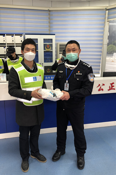 刘英俊.jpg
