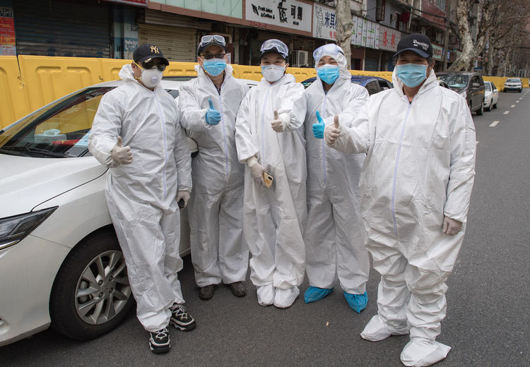 风雨无阻向前进!写在全国疫情防控阻击战取得重大战略成果之际