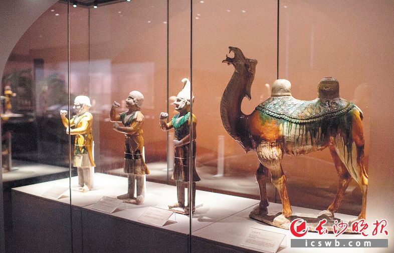 　　“粟特人在大唐——洛阳博物馆藏唐代文物特展”展示了大唐时期粟特人的生活景象。均为长沙晚报全媒体记者 邹麟 摄