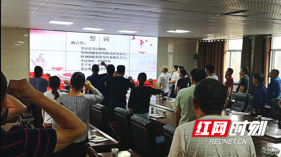 脱贫攻坚.jpg