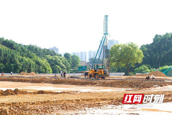 02版要闻-1.jpg 02版要闻-1.jpg