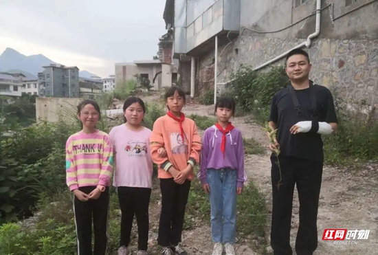 1111.webp_副本.jpg