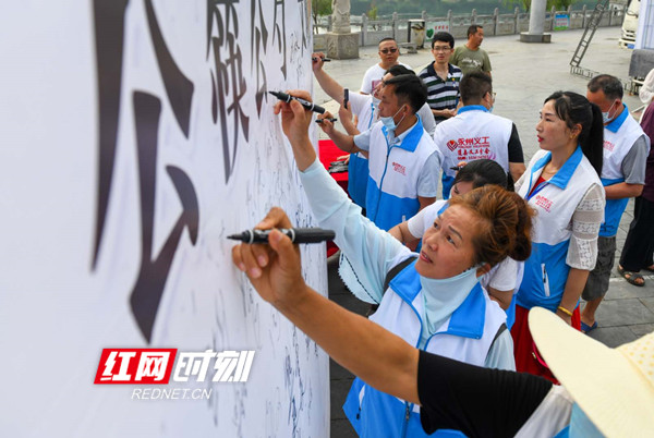 155d3ea05819e8f02da3c763504cc5e_副本.jpg