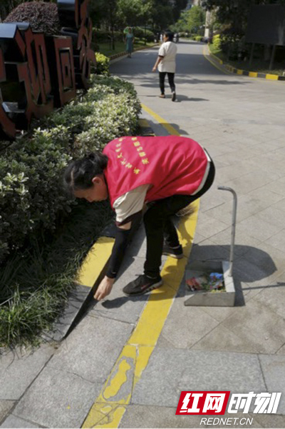 东岸副本.jpg 东岸副本.jpg