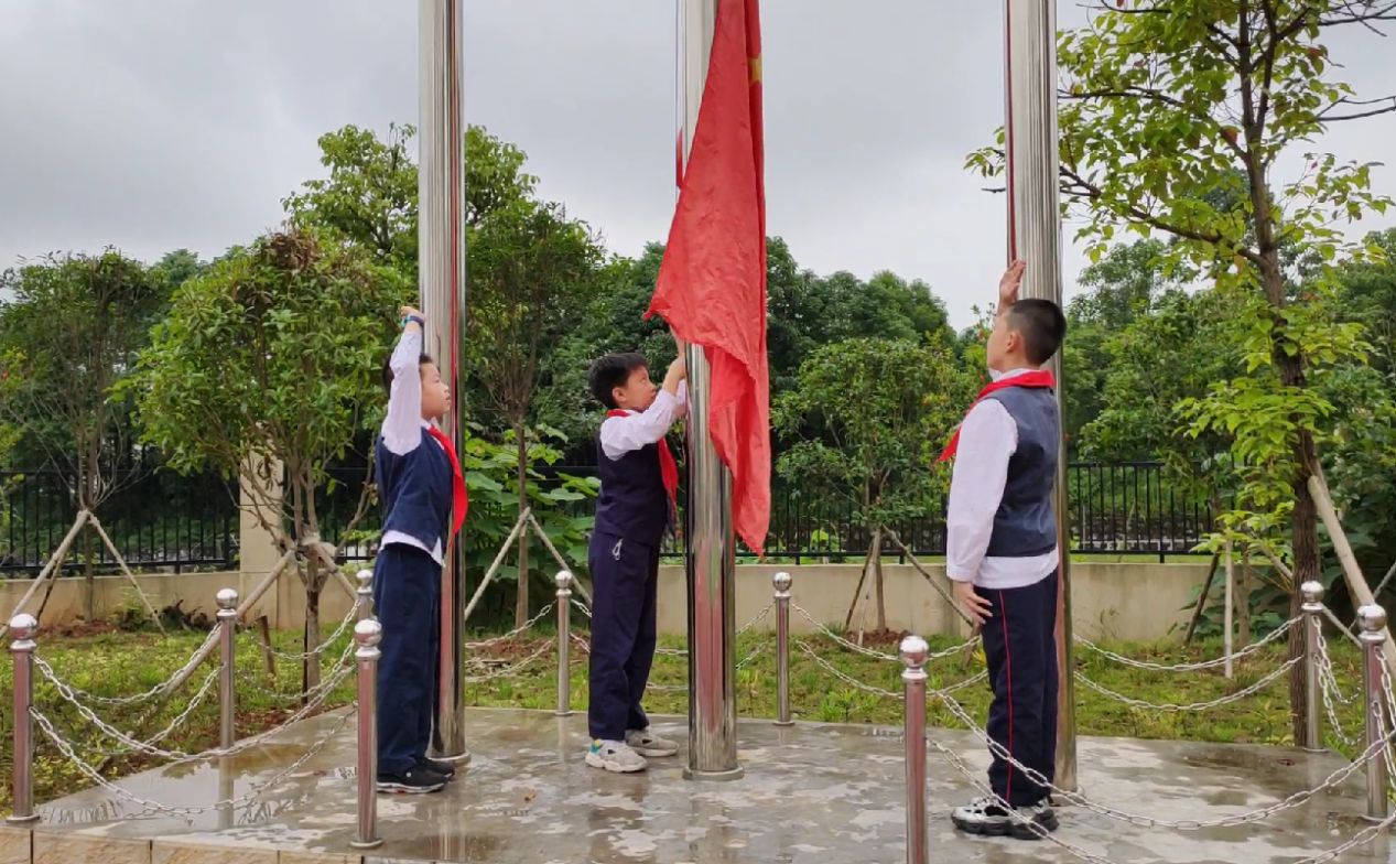 大汉小学1.png