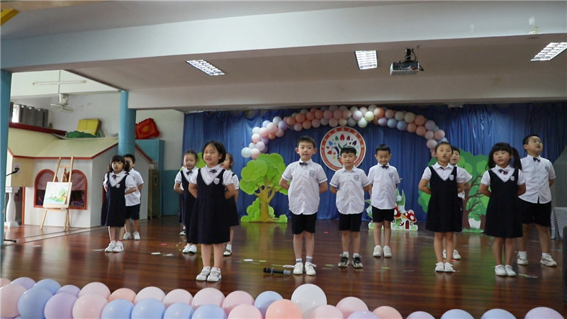 鹤城区幼儿园庆“六一”.mpg_20200601_174550.610.jpg