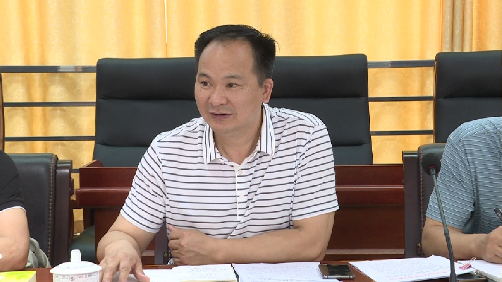 在听取委员们的意见和建议后,张国辉表示,我市绿色矿山建设工作领导