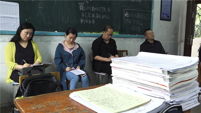 五中为高考备考-1.mp4_20200602_151604.055.jpg