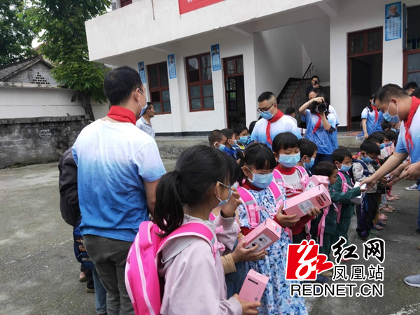 d3498d9bcf9e29c1a10021f1801fdbb_副本.jpg