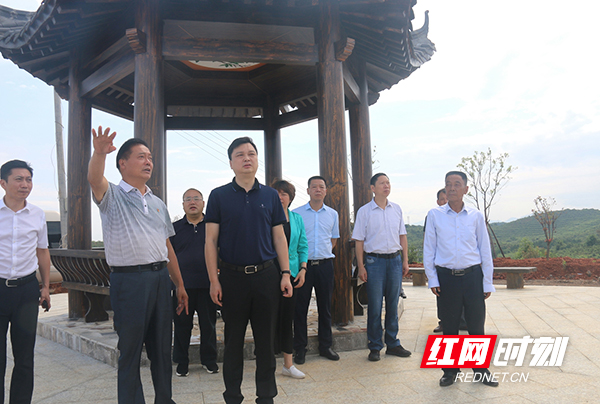 黄盼勇)6月2日,衡阳市委副书记,市委统战部部长廖健赴衡东县高湖镇