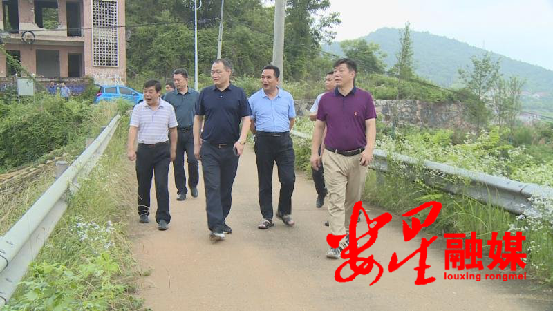 建斌.png