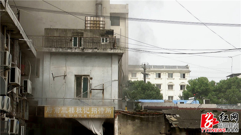 火灾现场.jpg