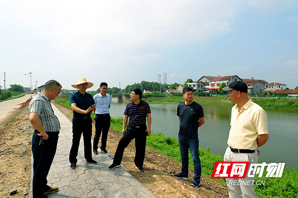 常德西湖管理区:龚霞波带队督导防汛和河长制工作