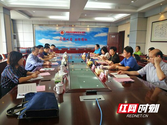 1.marked.jpg 1.marked.jpg