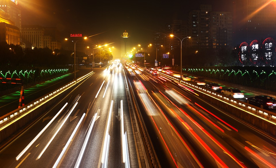 traffic-1123758_960_720.jpg