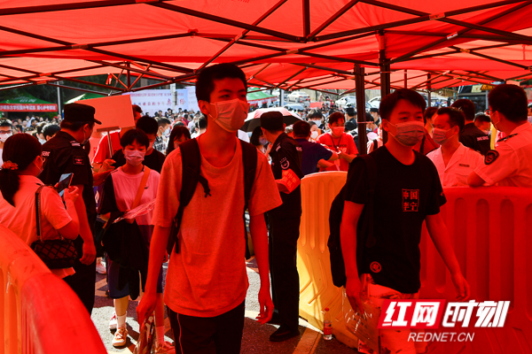 DSC_7445.jpg DSC_7445.jpg