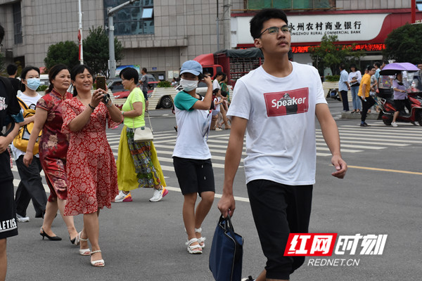 记录高考，也是记录孩子的青春和人生。.jpg