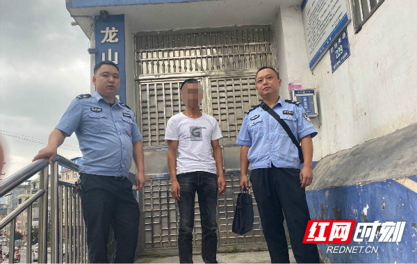 ec2dc43d3cdc4073b46d7c45cd5c0f04.jpg ec2dc43d3cdc4073b46d7c45cd5c0f04.jpg