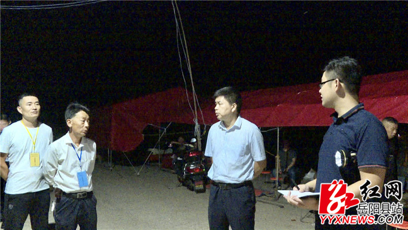 曾平原询问值班值守情况_副本.jpg
