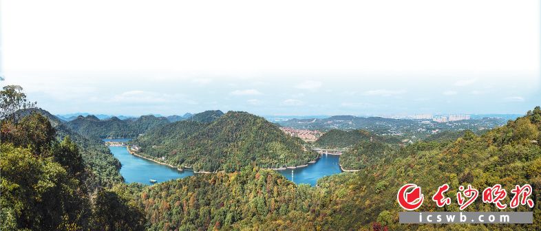　　雨花区跳马镇风光秀丽，绿水青山间处处激荡“高质量脱贫”的信心与决心。　　雨花区委宣传部供图