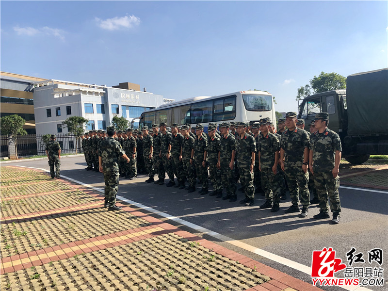 武警1.jpg