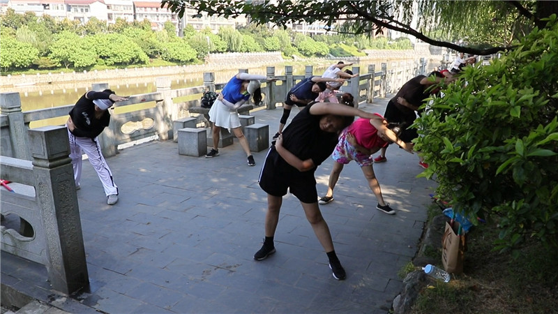 红星街道真抓实干.mp4_20200731_164134.319.jpg