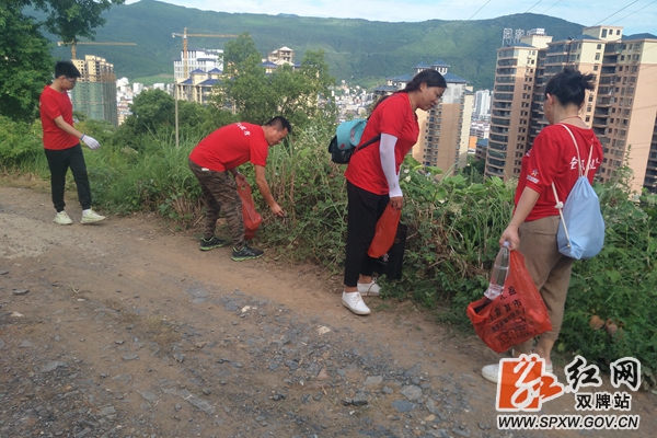 登山_副本_副本.jpg