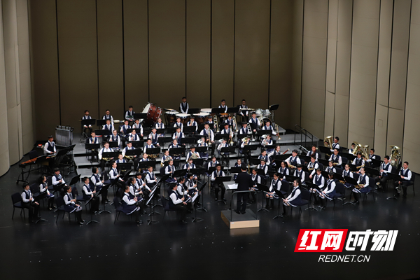 新生力量打造音乐盛典 湖南青少年交响管乐团首次公开亮相