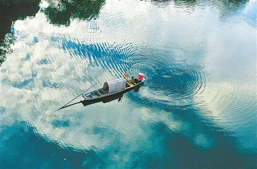 res01_attpic_brief.jpg res01_attpic_brief.jpg