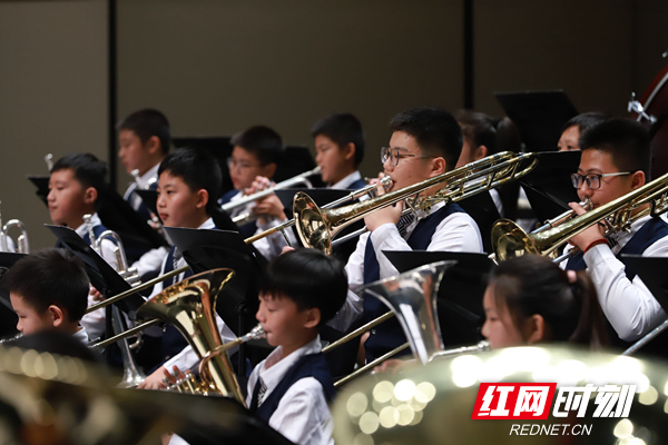 8.19图说（新）.jpg