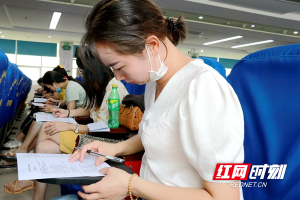 邵东市举办首次托幼机构保健人员资格考试