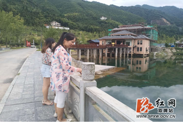 双牌：持续巡河 坚持不懈做好防溺水工作387_副本.png