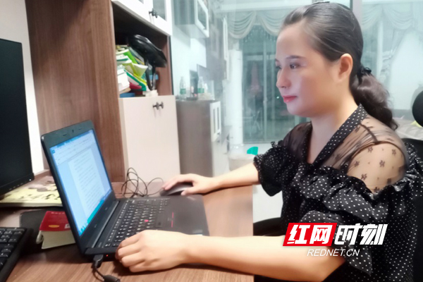 图片1副本.jpg