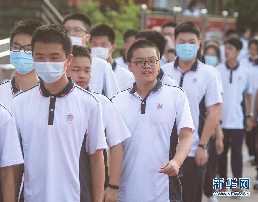 （教育）（4）武汉迎来百万学子返校开学