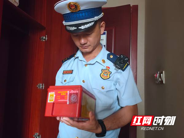 cb488bb3861ff7014a629dcf405f96d_副本.jpg