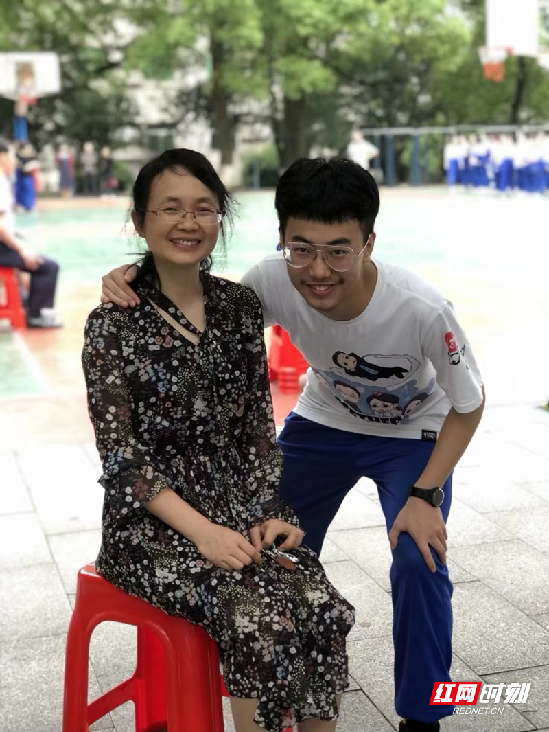 微信图片_20200908085400_副本.jpg 微信图片_20200908085400_副本.jpg