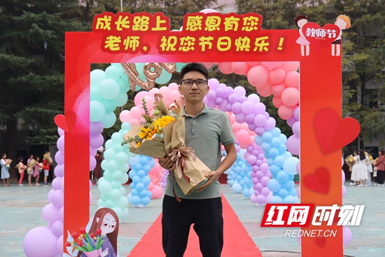 6dceb1822f6af83eee7fd46656b594a.jpg