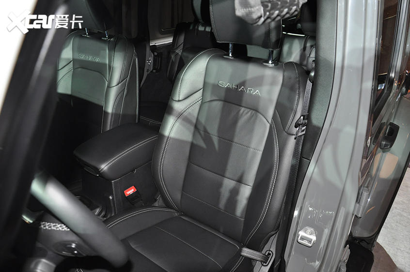 Jeep牧马人4xe