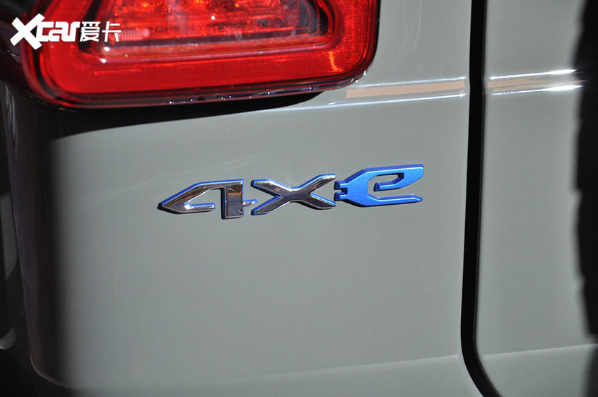 Jeep牧马人4xe