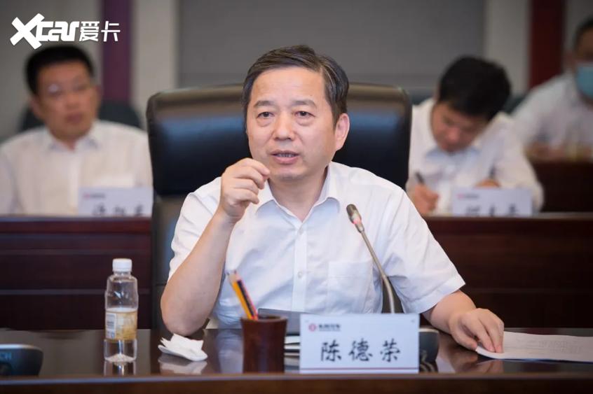 东风公司与中国宝武钢铁深化战略合作