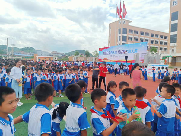 7ef1e66d64015f3427354e0f6a3d7d6_副本.jpg